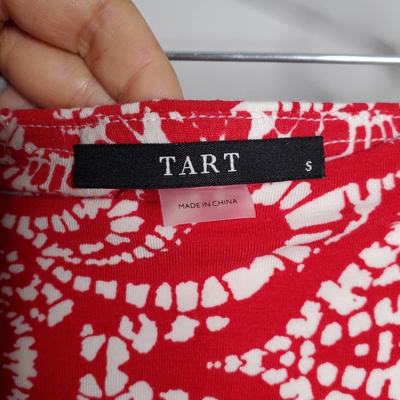 TART Red White Printed Back Zip Stretch Pencil Skirt Sz Small S - Picture 4 of 6
